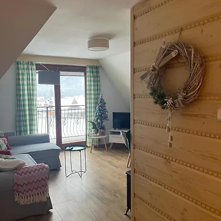 Czerwone Wierchy Z Widokiem Na Giewont *